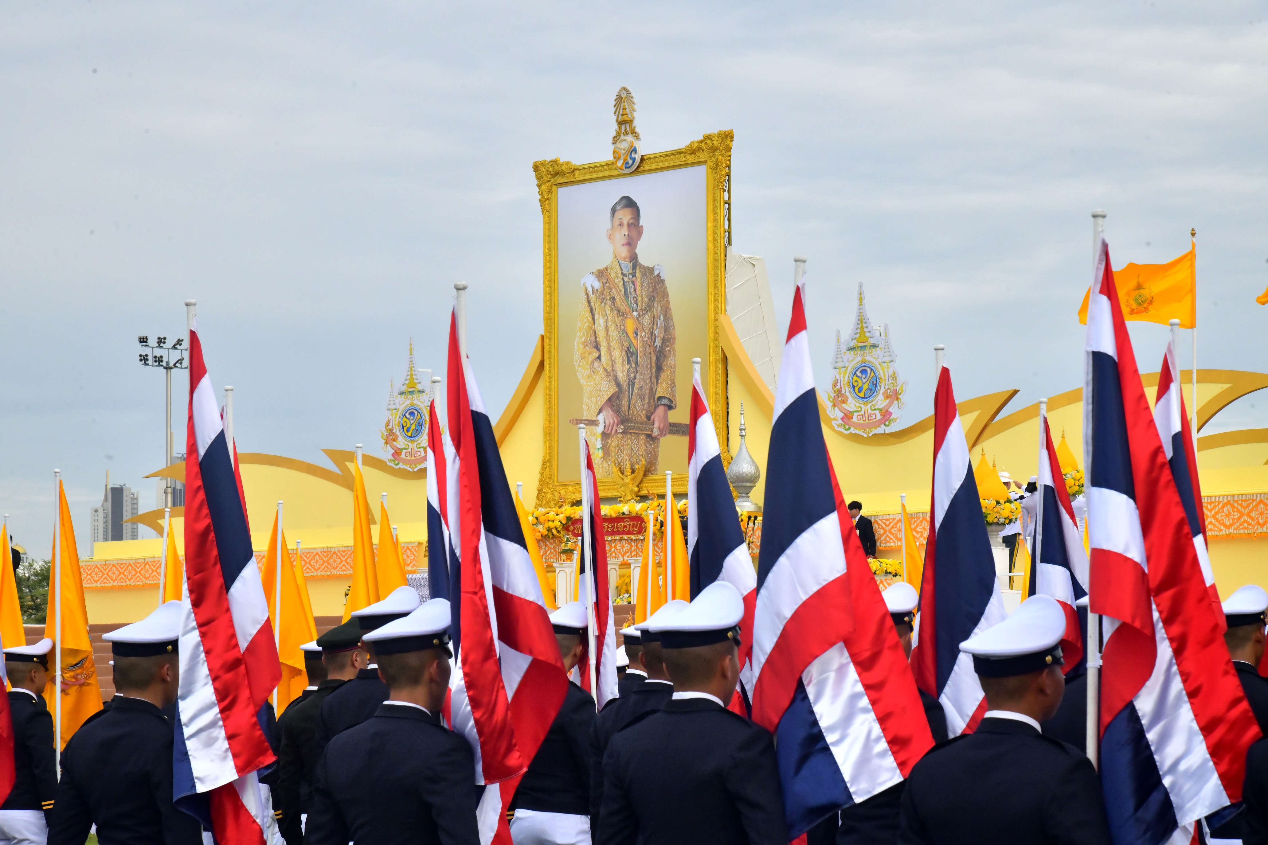 ผู้บริหารกระทรวงการท่องเที่ยวและกีฬา ร่วมพิธีถวายเครื่องราชสักการะและวางพานพุ่ม พระบาทสมเด็จพระวชิรเกล้าเจ้าอยู่หัว เนื่องในพระราชพิธีมหามงคลเฉลิมพระชนมพรรษา 6 รอบ 28 กรกฎาคม 2567