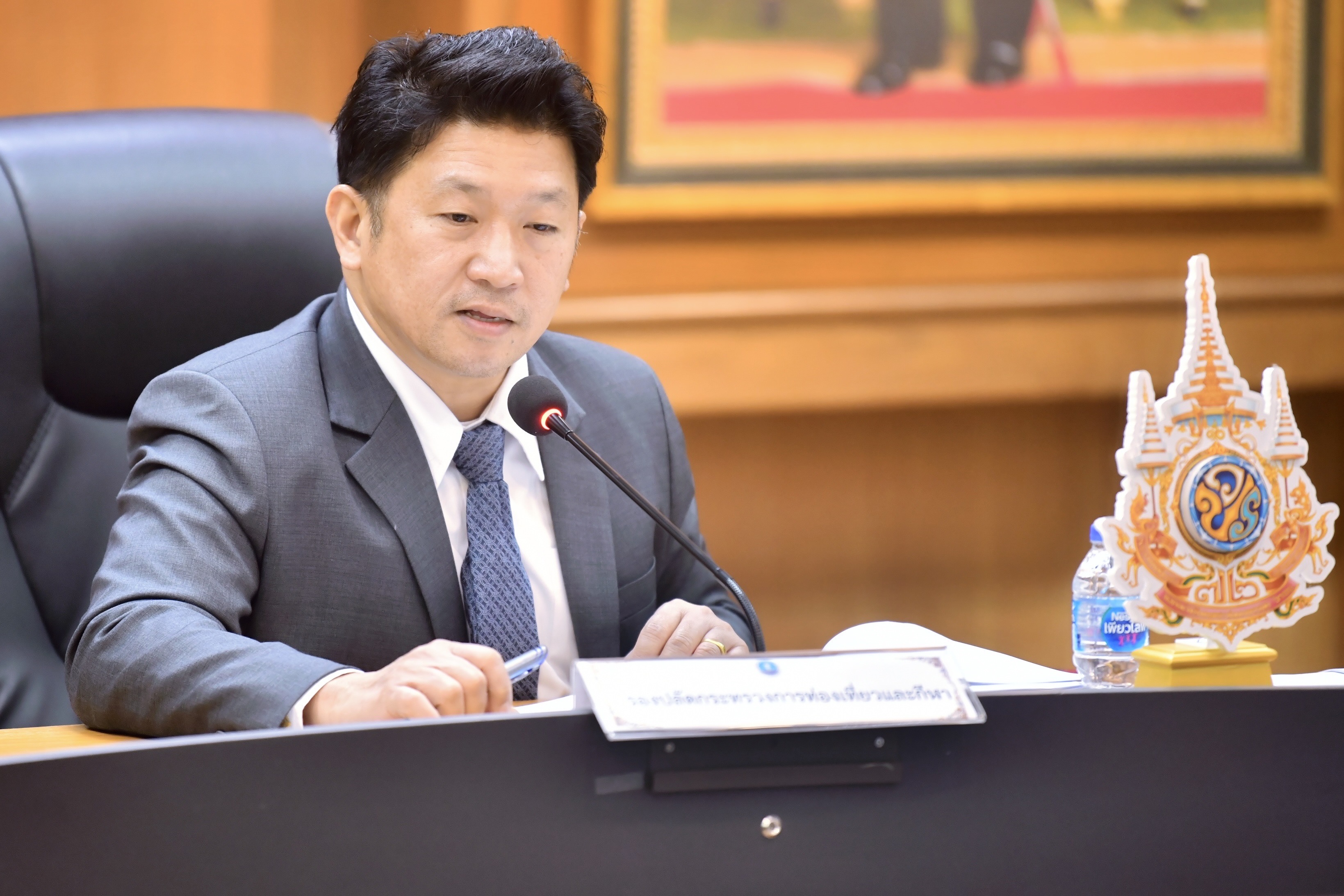 รองปลัดกระทรวงการท่องเที่ยวและกีฬา เป็นประธานการประชุมคณะกรรมการจัดสรรงบประมาณรายจ่ายประจำปี