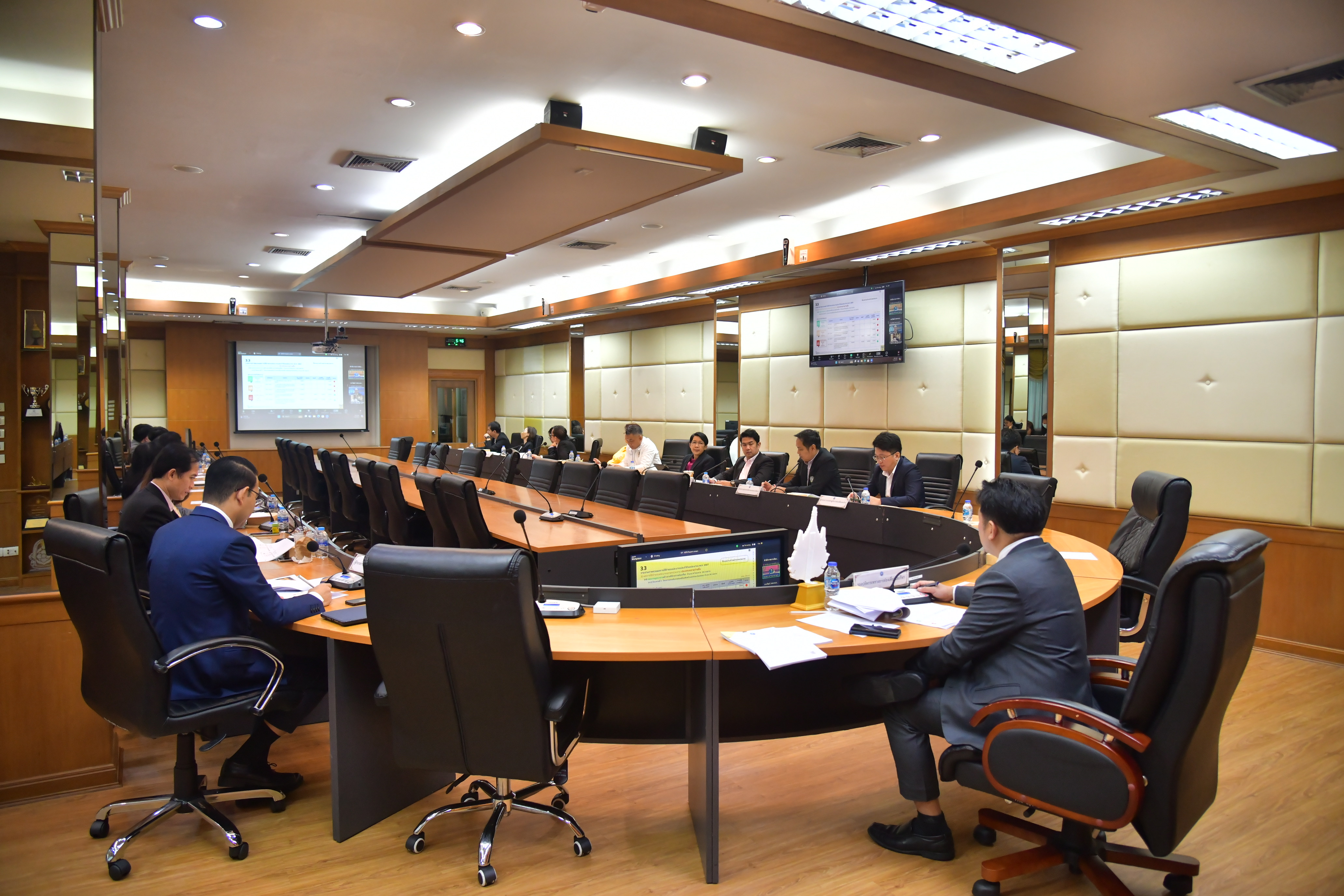 รองปลัดกระทรวงการท่องเที่ยวและกีฬา เป็นประธานการประชุมคณะกรรมการจัดสรรงบประมาณรายจ่ายประจำปี