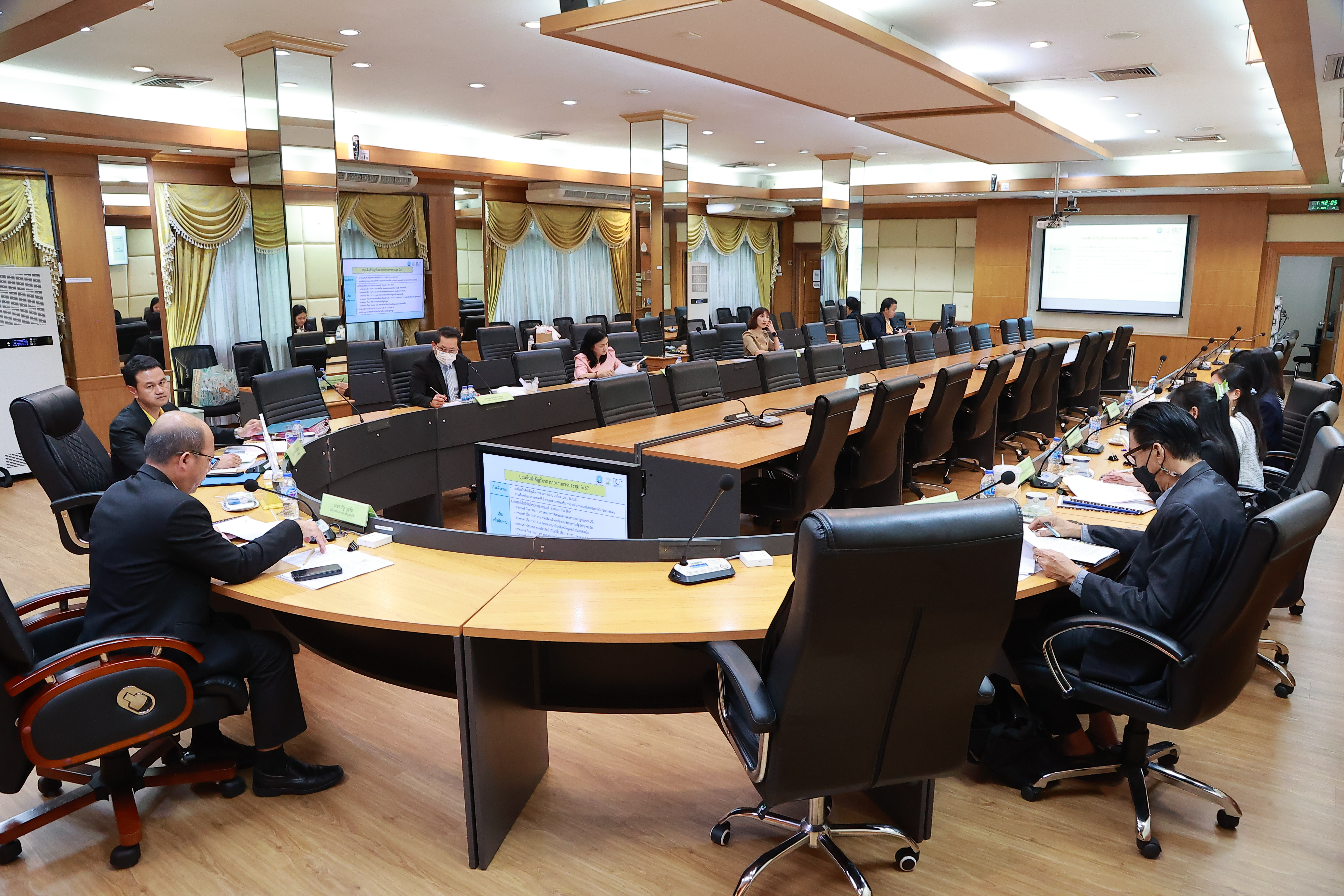 การประชุมคณะกรรมการพิจารณาการคืนเงินสำหรับมาตรการส่งเสริมการถ่ายทำภาพยนตร์ต่างประเทศในประเทศไทย ครั้งที่ 4/2567