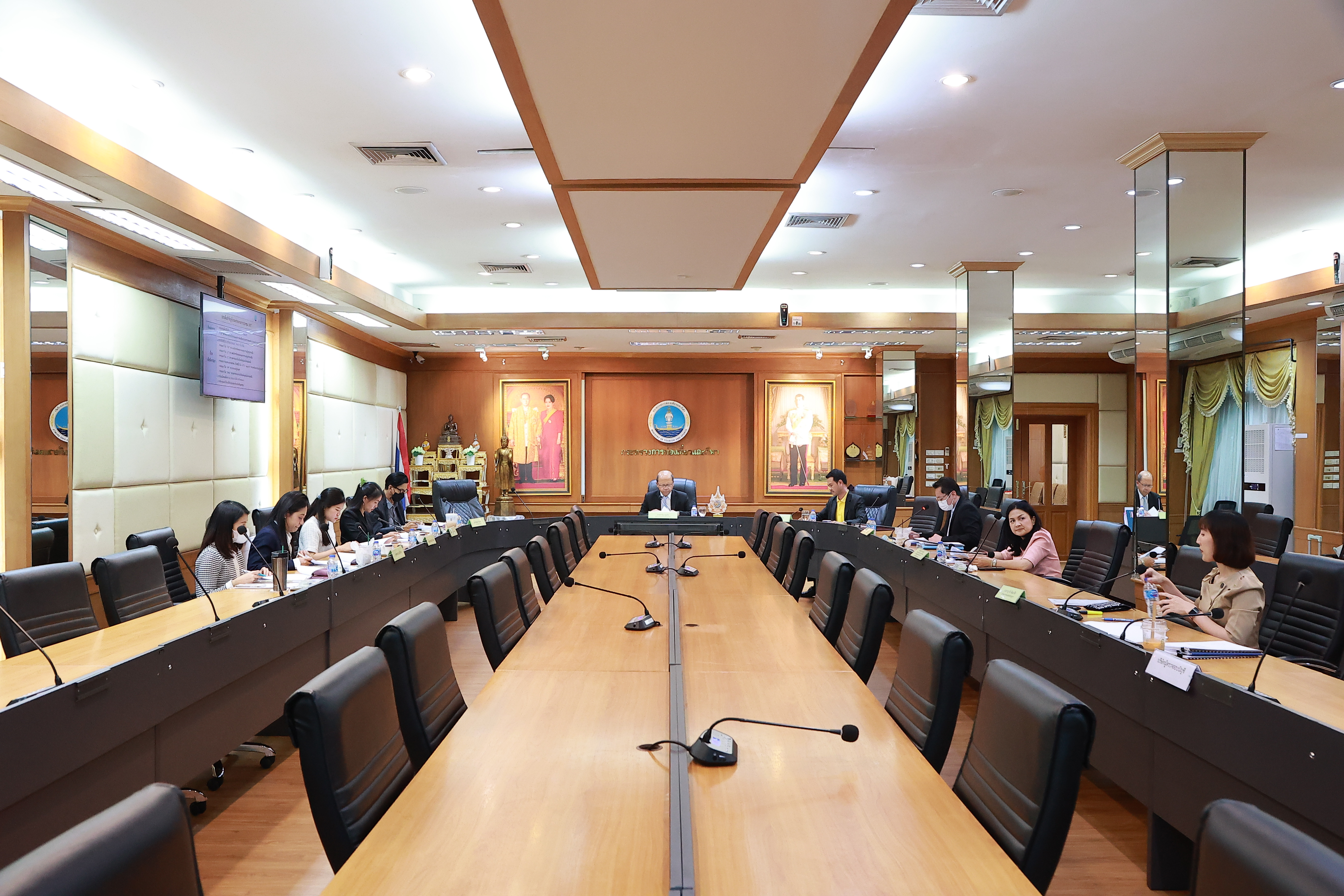 การประชุมคณะกรรมการพิจารณาการคืนเงินสำหรับมาตรการส่งเสริมการถ่ายทำภาพยนตร์ต่างประเทศในประเทศไทย ครั้งที่ 4/2567