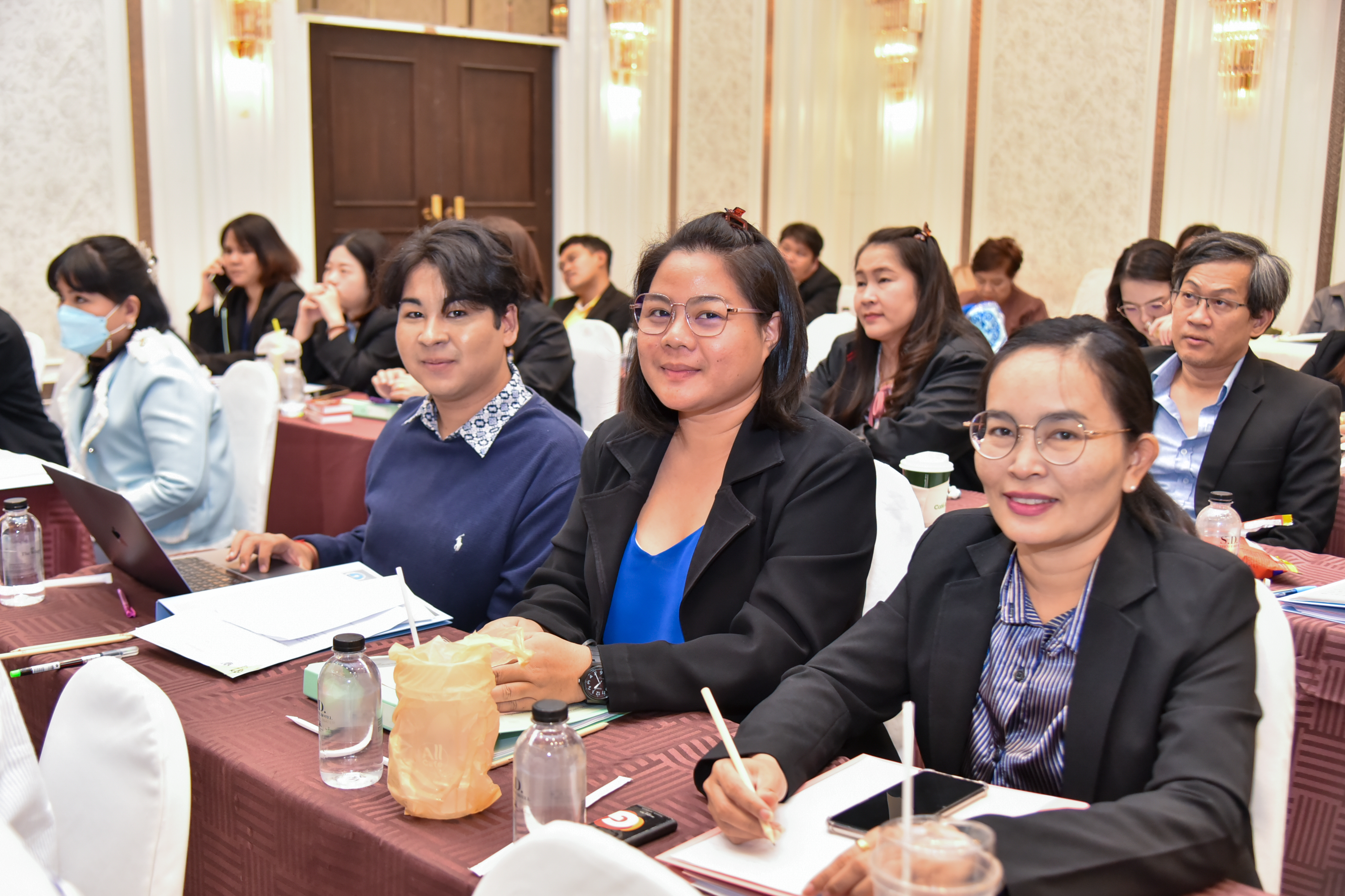 รองปลัดกระทรวงการท่องเที่ยวและกีฬา ร่วมแสดงความยินดีกับความสำเร็จของโครงการฝึกอบรม 
