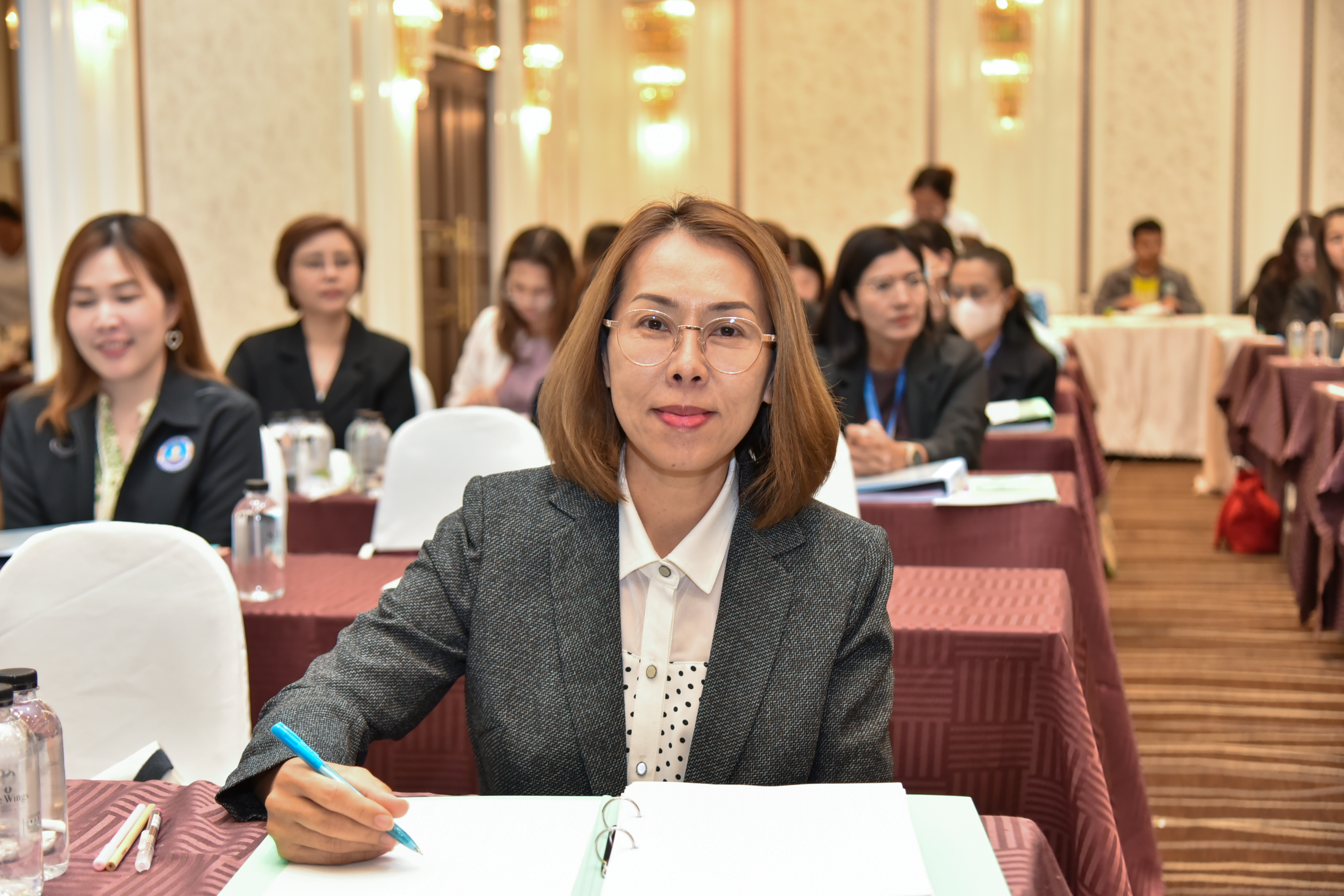 รองปลัดกระทรวงการท่องเที่ยวและกีฬา ร่วมแสดงความยินดีกับความสำเร็จของโครงการฝึกอบรม 