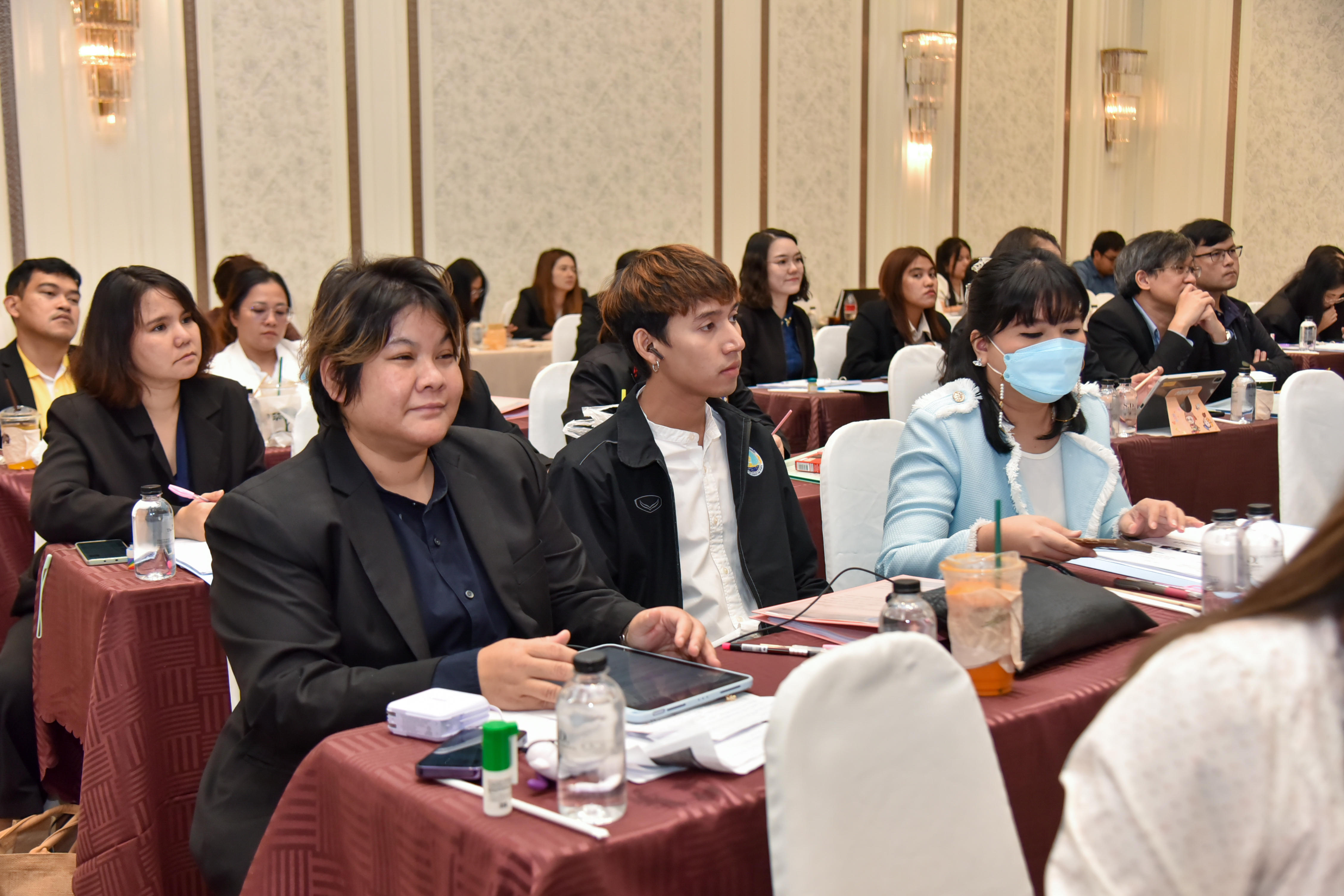 รองปลัดกระทรวงการท่องเที่ยวและกีฬา ร่วมแสดงความยินดีกับความสำเร็จของโครงการฝึกอบรม 