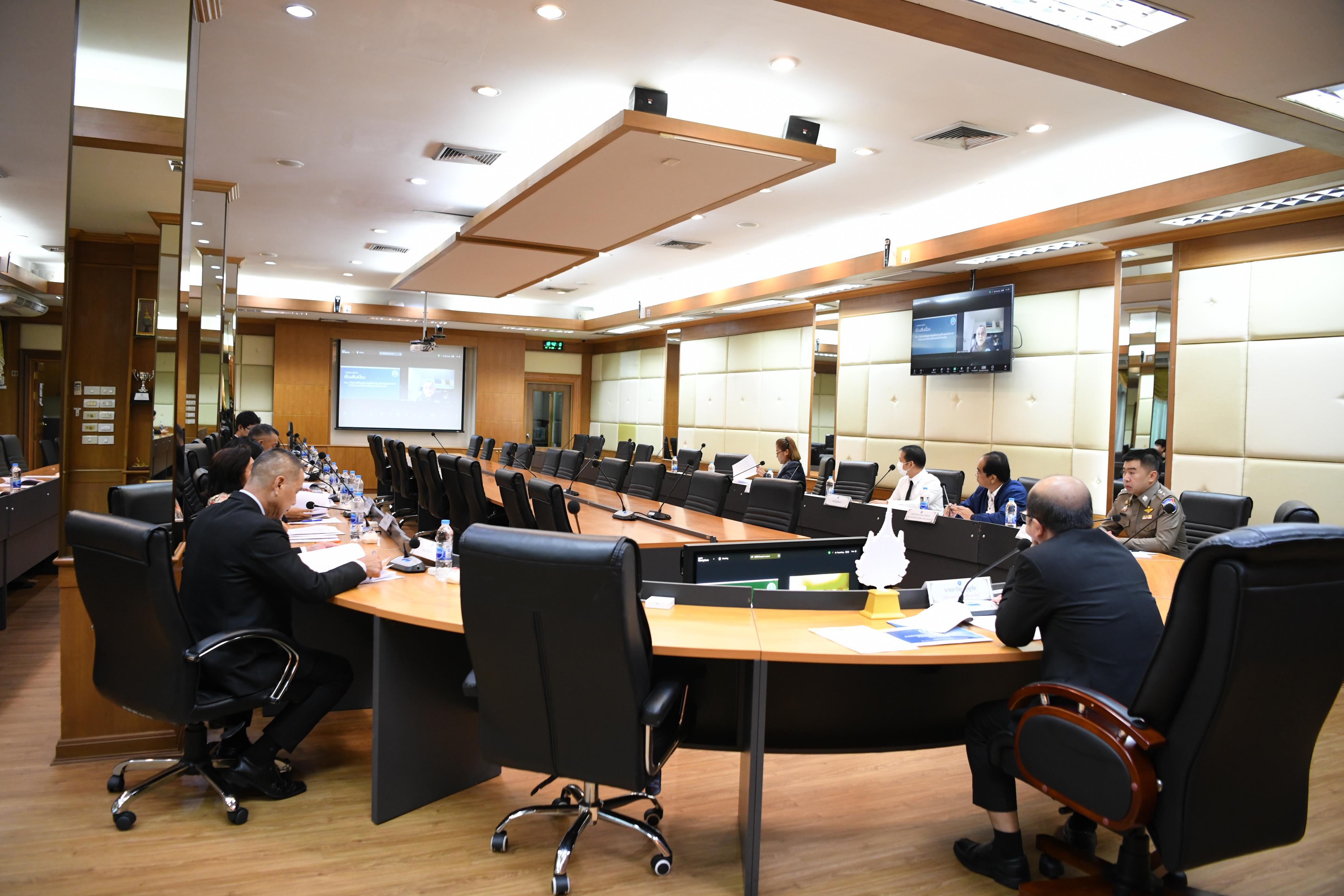 ปลัดกระทรวงการท่องเที่ยวและกีฬา เป็นประธานการประชุมคณะกรรมการส่งเสริมและสนับสนุนอาสาสมัครท่องเที่ยวและกีฬา ครั้งที่ 2/2567