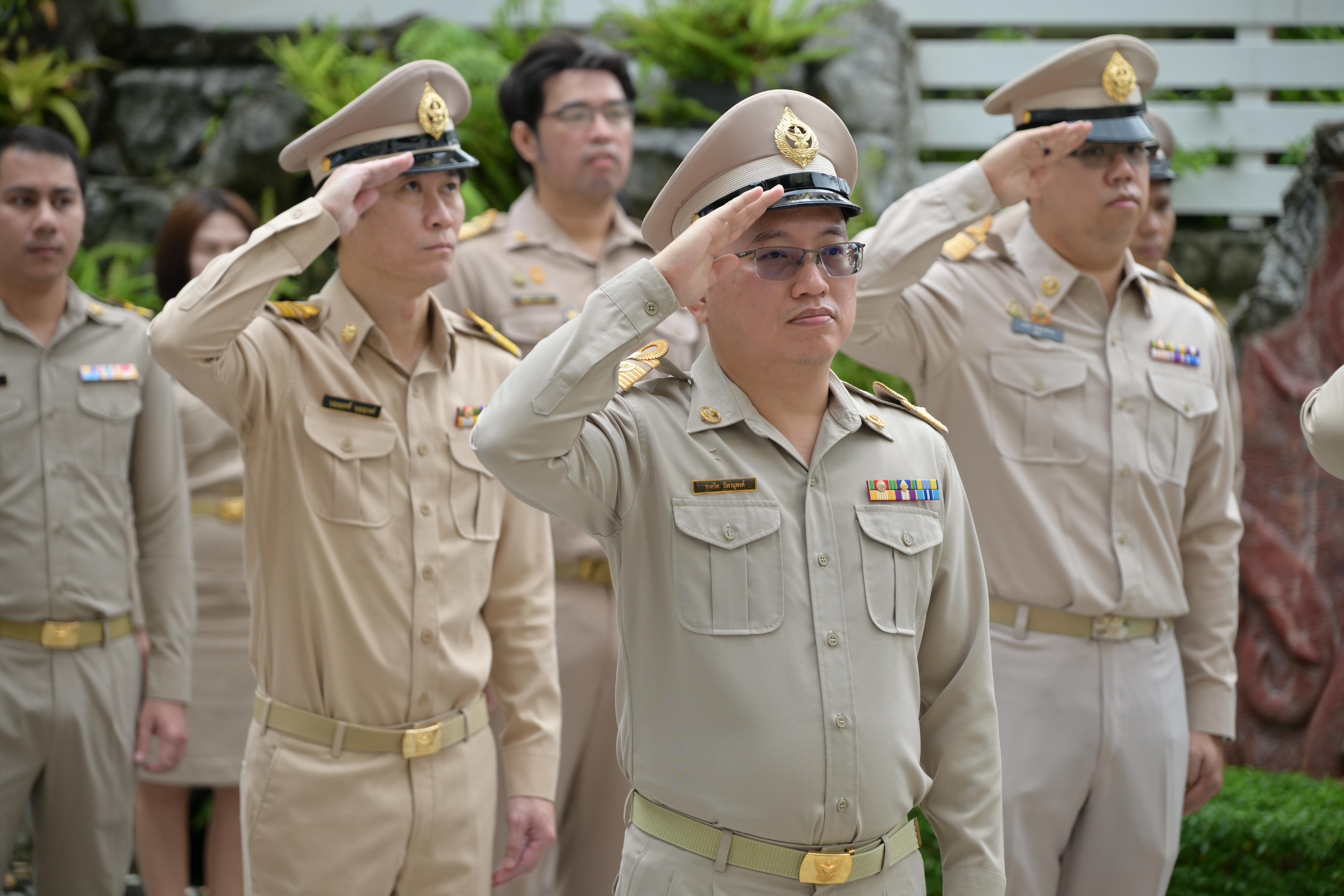 รองปลัดกระทรวงการท่องเที่ยวและกีฬา นำคณะบุคลากรร่วมเคารพธงชาติเนื่องในวันพระราชทานธงชาติไทย ปี 2567