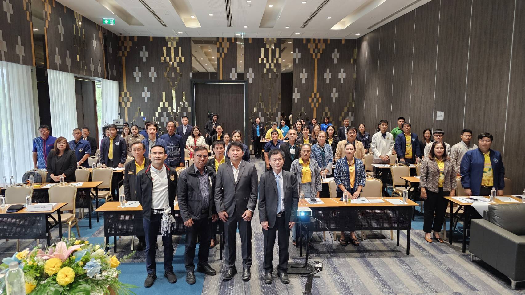 รองปลัดกระทรวงการท่องเที่ยวและกีฬา กีฬา เป็นประธานเปิดการประชุมเพื่อขับเคลื่อนแผนบูรณาการความร่วมมือในการเชื่อมโยงเรื่องราวแหล่งท่องเที่ยวริมแม่น้ำโขงในจังหวัดเลย หนองคาย บึงกาฬ นครพนม มุกดาหาร อำนาจเจริญ และอุบลราชธานี 