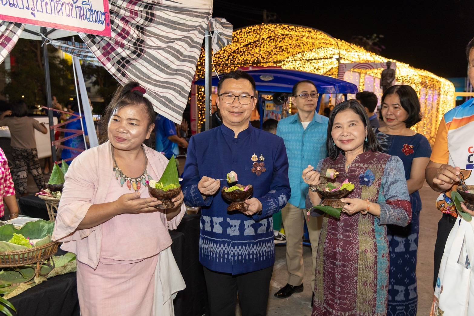 รองปลัดกระทรวงการท่องเที่ยวและกีฬา เปิดนิทรรศการ 