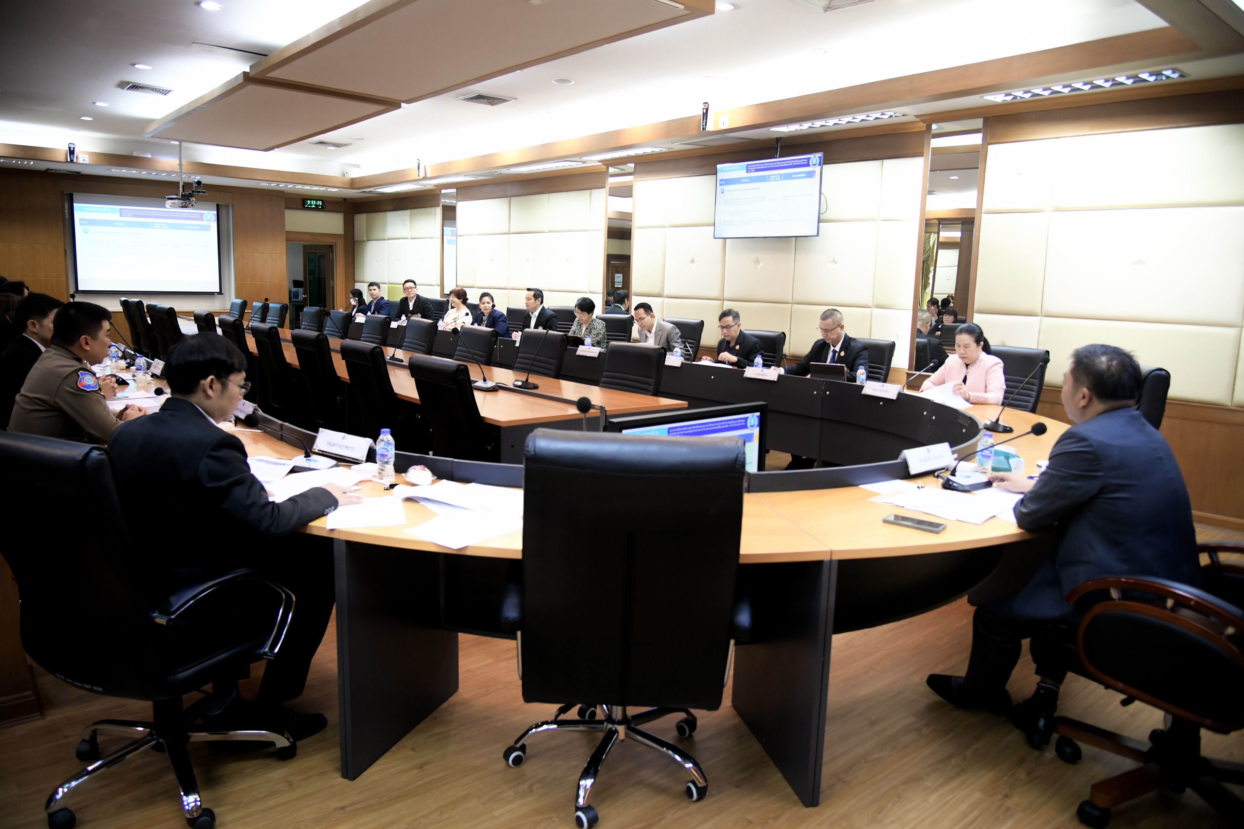 การประชุมคณะกรมการกำหนดแผนและติดตามผลการตรวจราชการของกระทรวงการท่องเที่ยวและกีฬา ประจำปีงบประมาณ พ.ศ. 2568 ครั้งที่ 1/2567
