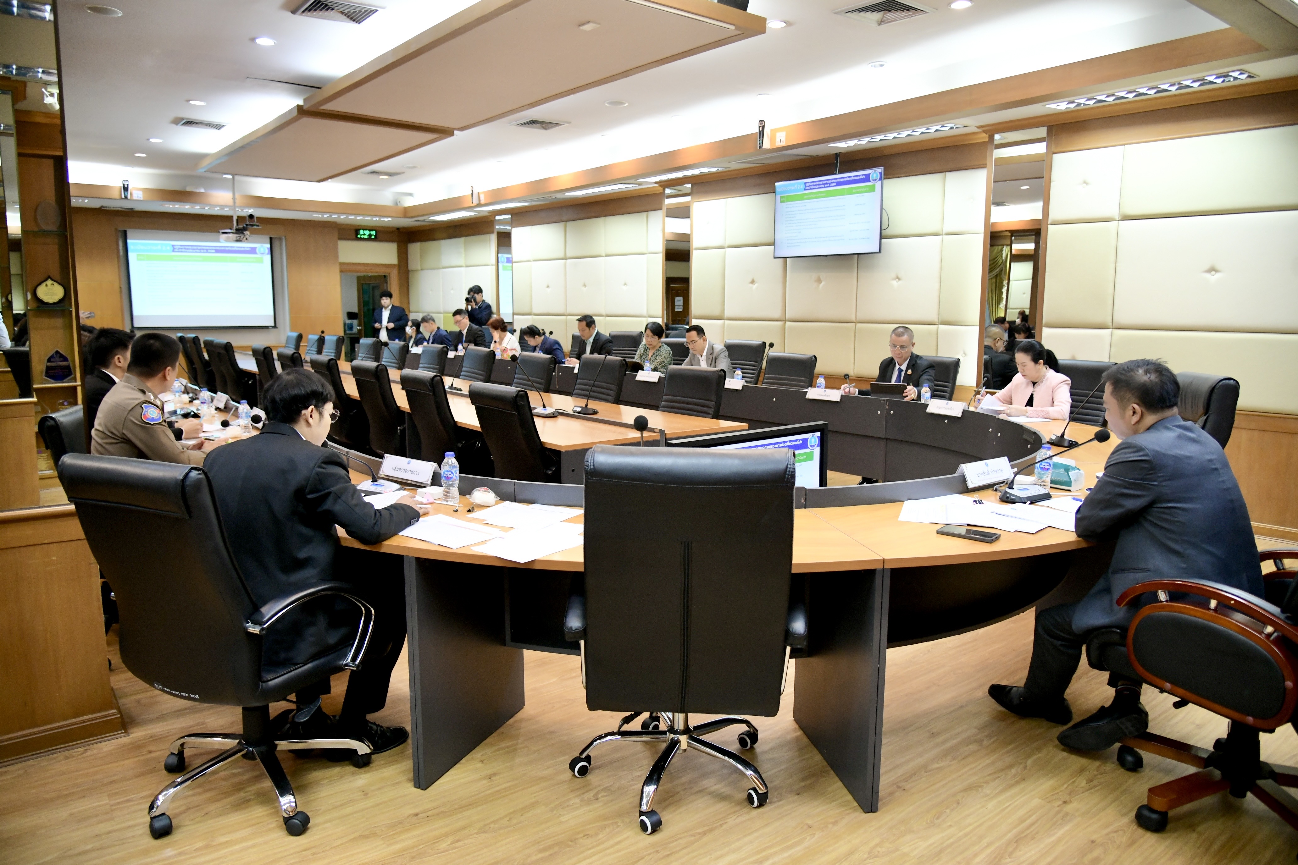 การประชุมคณะกรมการกำหนดแผนและติดตามผลการตรวจราชการของกระทรวงการท่องเที่ยวและกีฬา ประจำปีงบประมาณ พ.ศ. 2568 ครั้งที่ 1/2567