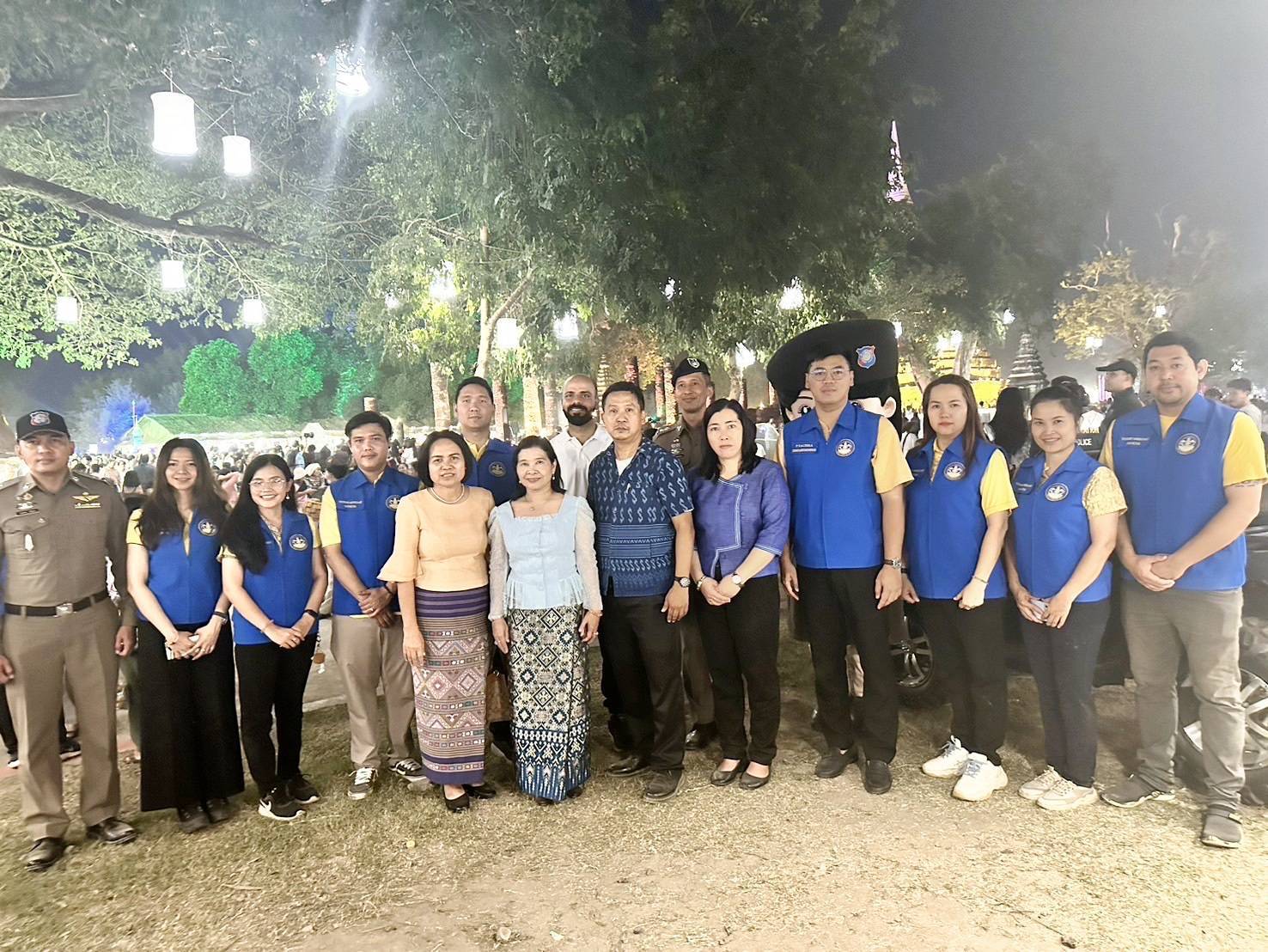 รองปลัดกระทรวงการท่องเที่ยวและกีฬา เข้าร่วมงานประเพณีลอยกระทง จังหวัดสุโขทัย