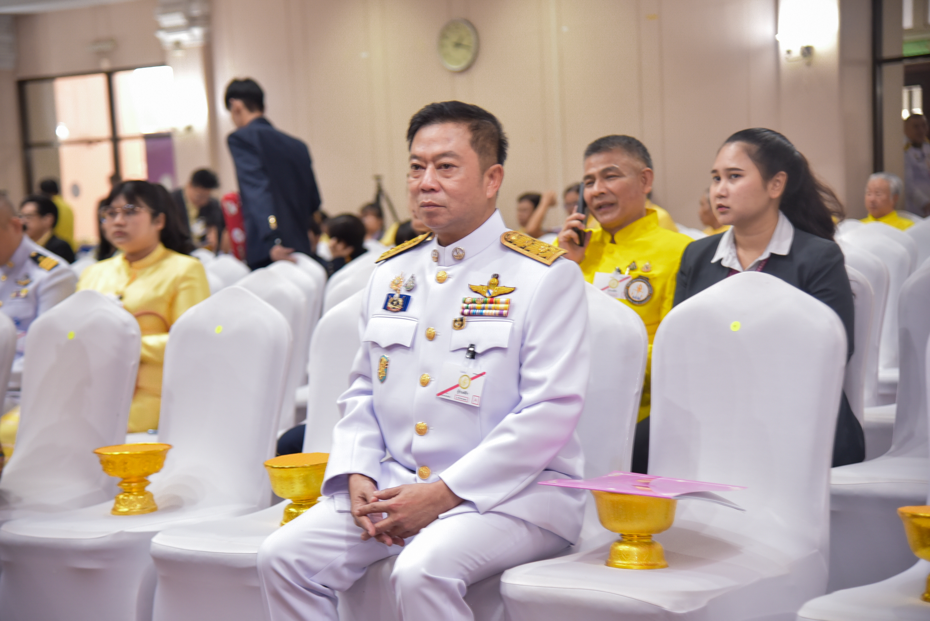 ผู้แทนกระทรวงการท่องเที่ยวและกีฬา รับโล่เกียรติคุณในงาน 