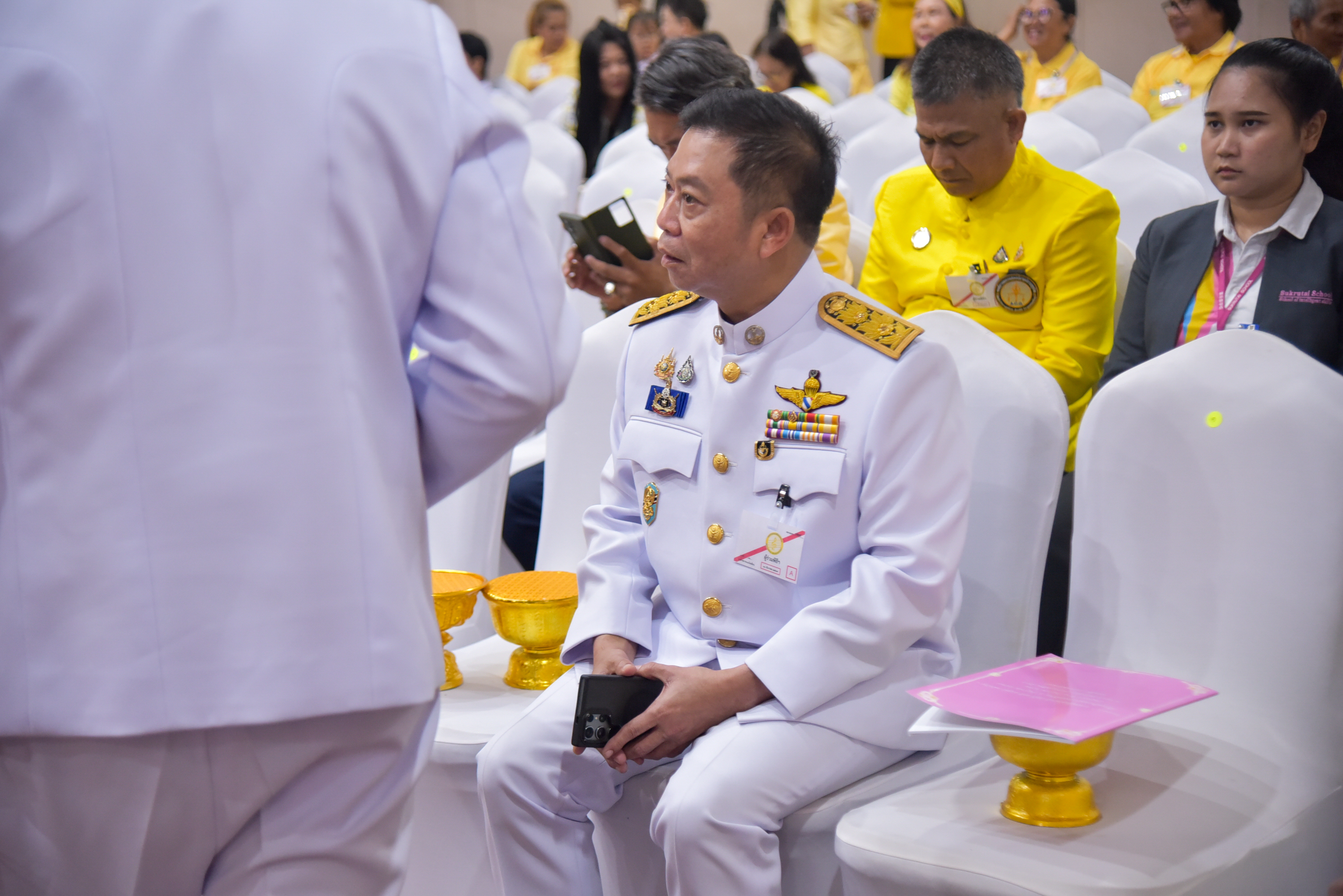 ผู้แทนกระทรวงการท่องเที่ยวและกีฬา รับโล่เกียรติคุณในงาน 