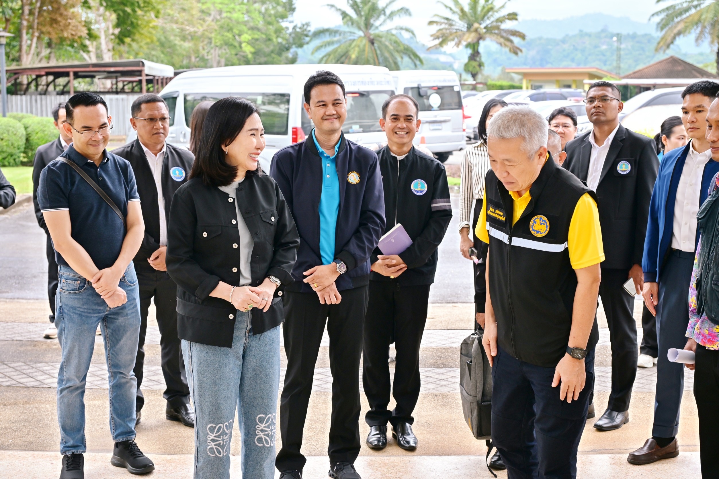 ปลัดกระทรวงการท่องเที่ยวและกีฬา ยกระดับมาตรการความปลอดภัยนักท่องเที่ยวในพื้นที่เขื่อนรัชชประภา