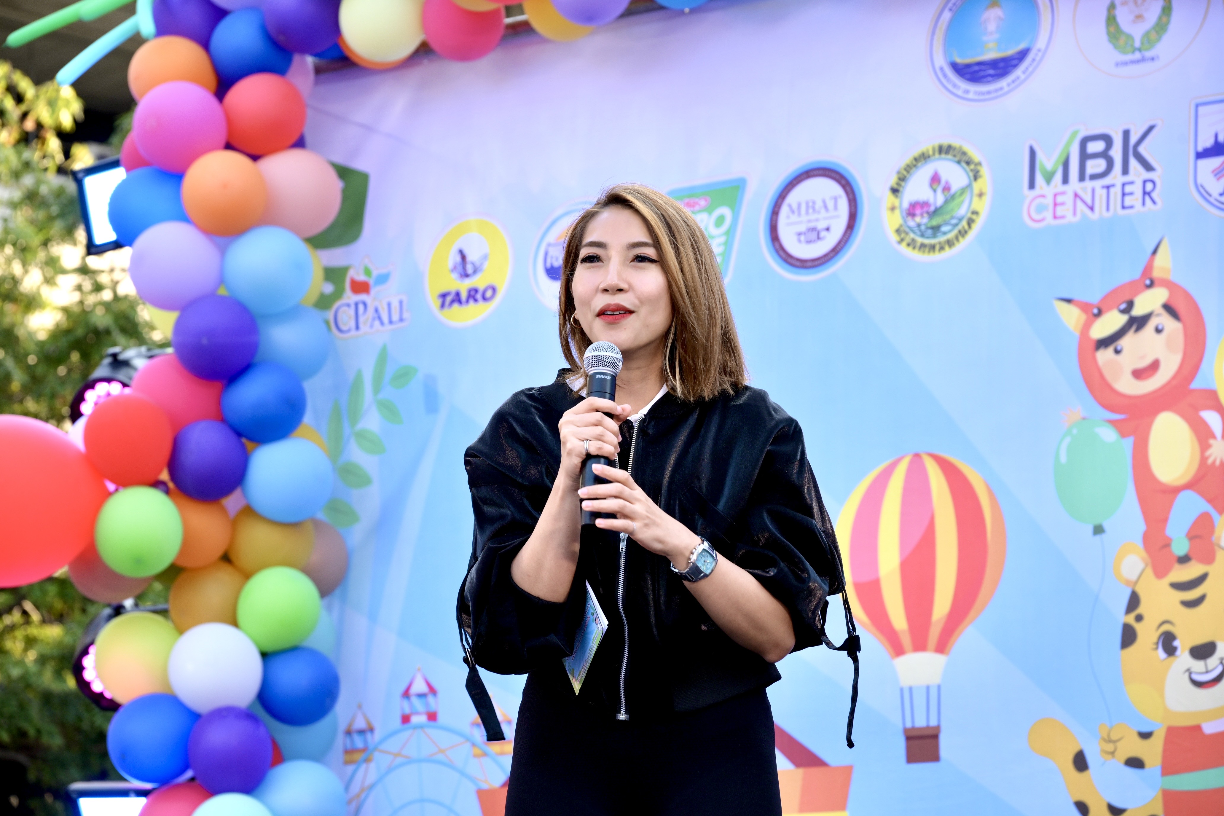 ปลัดกระทรวงการท่องเที่ยวและกีฬา เปิดงานวันเด็กแห่งชาติ ประจำปี 2568 