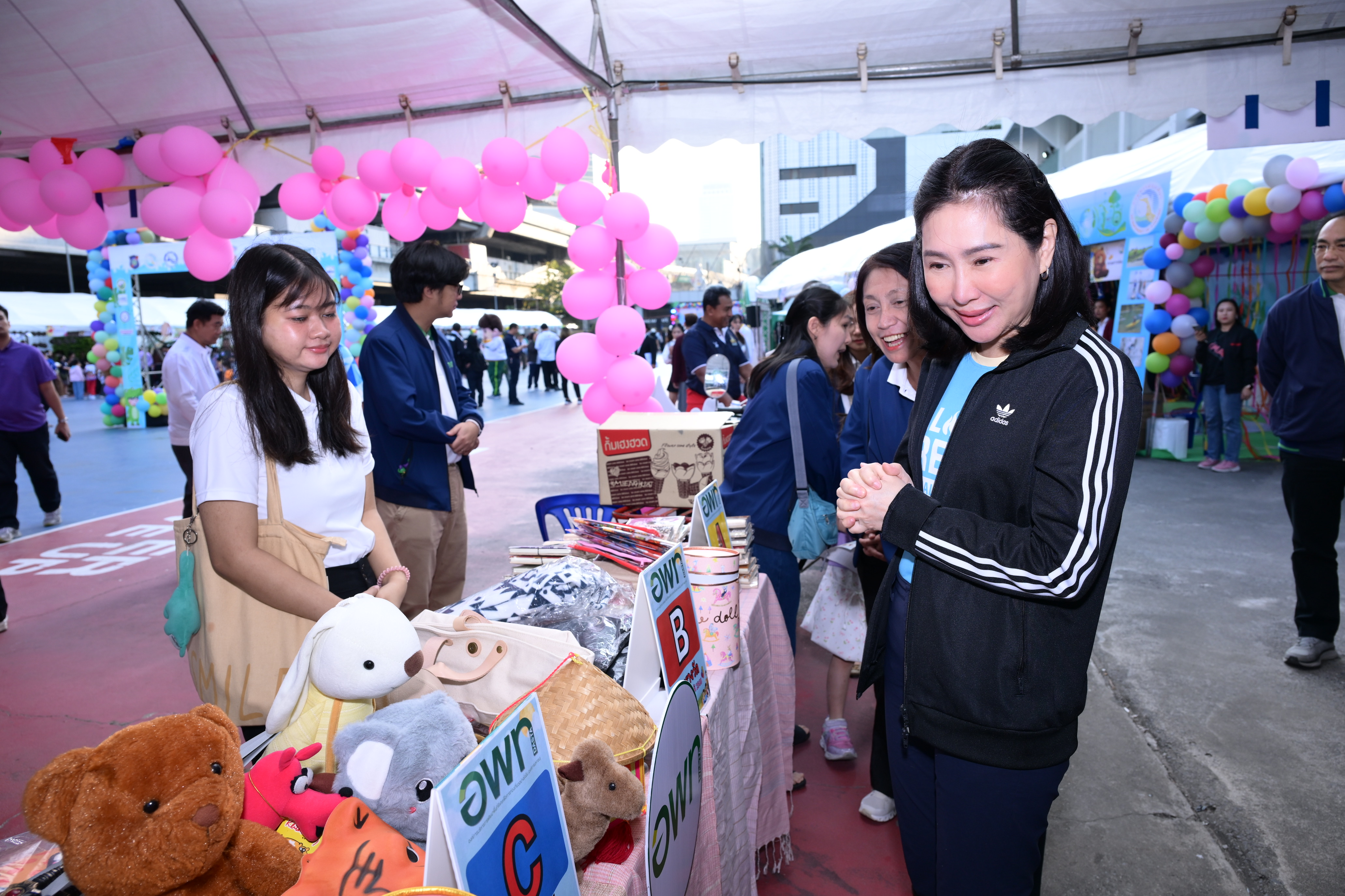 ปลัดกระทรวงการท่องเที่ยวและกีฬา เปิดงานวันเด็กแห่งชาติ ประจำปี 2568 
