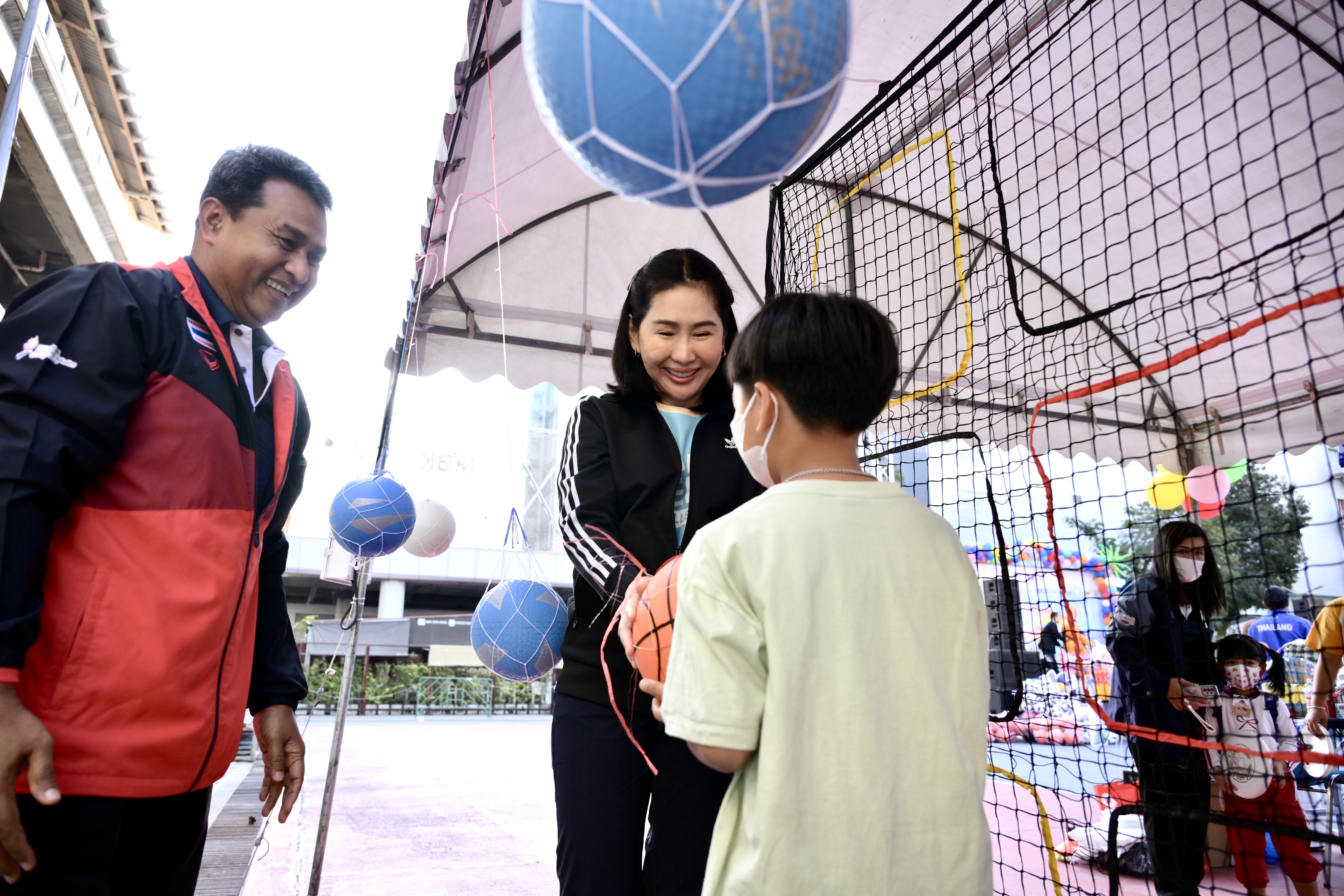 ปลัดกระทรวงการท่องเที่ยวและกีฬา เปิดงานวันเด็กแห่งชาติ ประจำปี 2568 