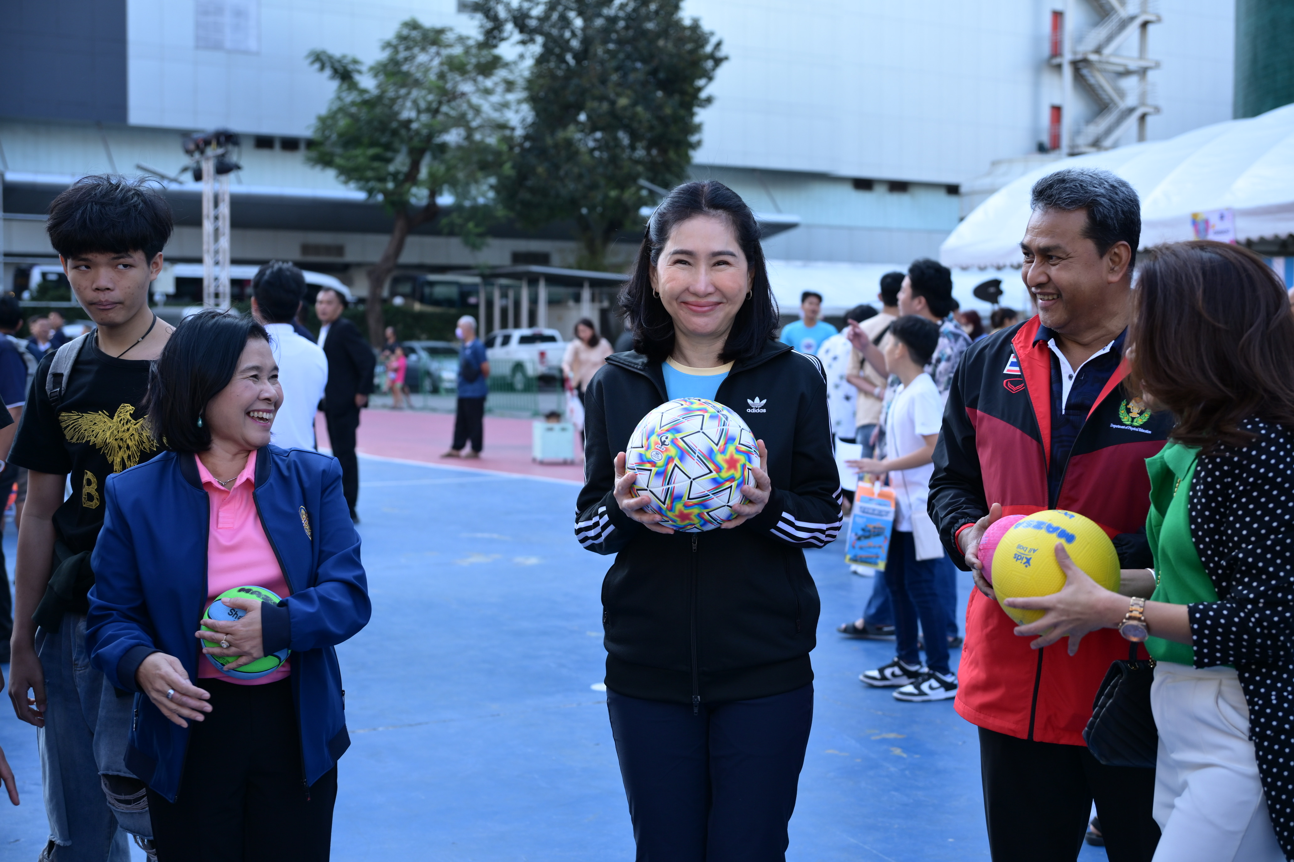 ปลัดกระทรวงการท่องเที่ยวและกีฬา เปิดงานวันเด็กแห่งชาติ ประจำปี 2568 