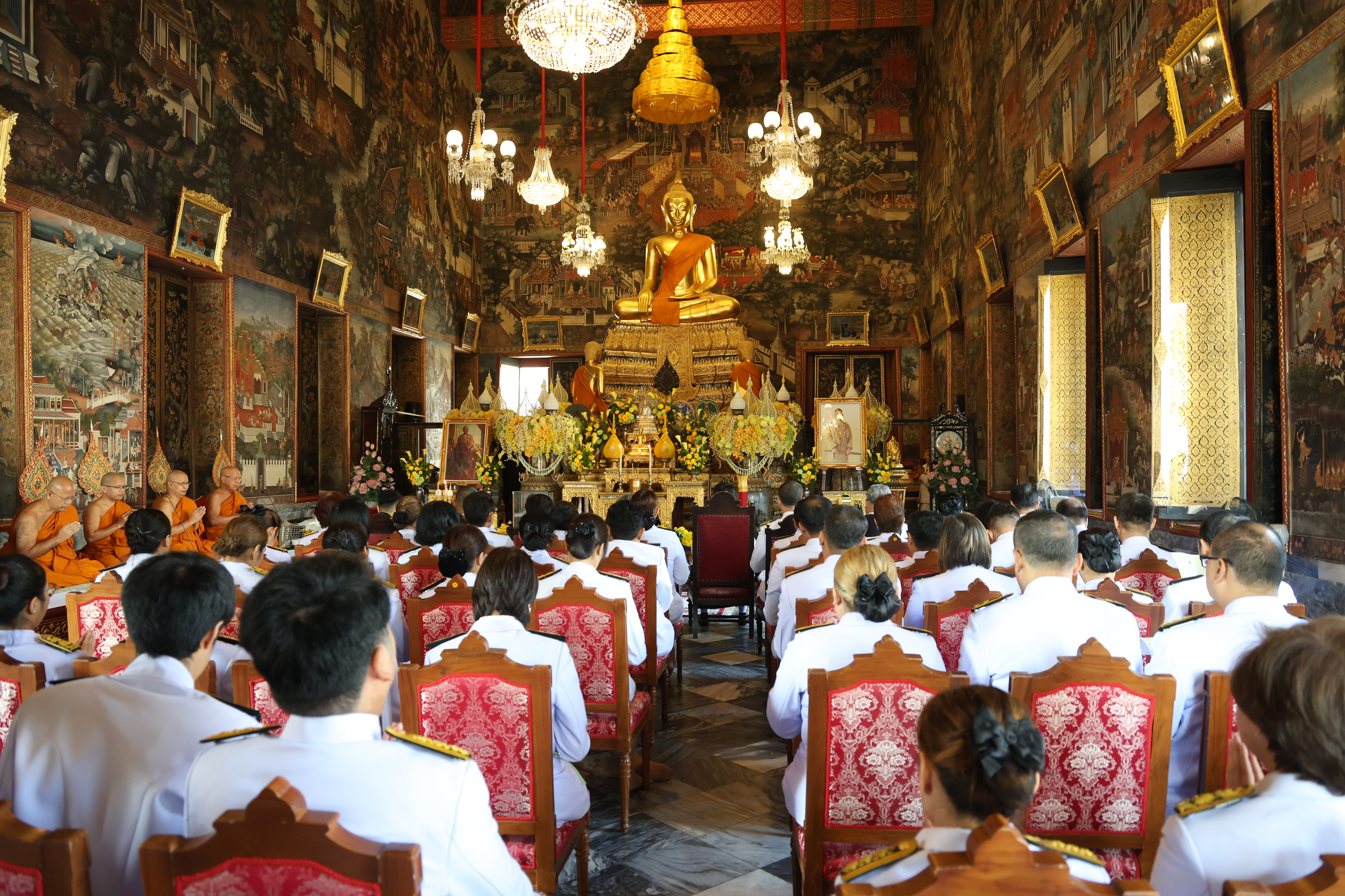 กระทรวงการท่องเที่ยวและกีฬา จัดพิธีเจริญพระพุทธมนต์ ถวายพระราชกุศลเฉลิมพระเกียรติพระบาทสมเด็จพระเจ้าอยู่หัว