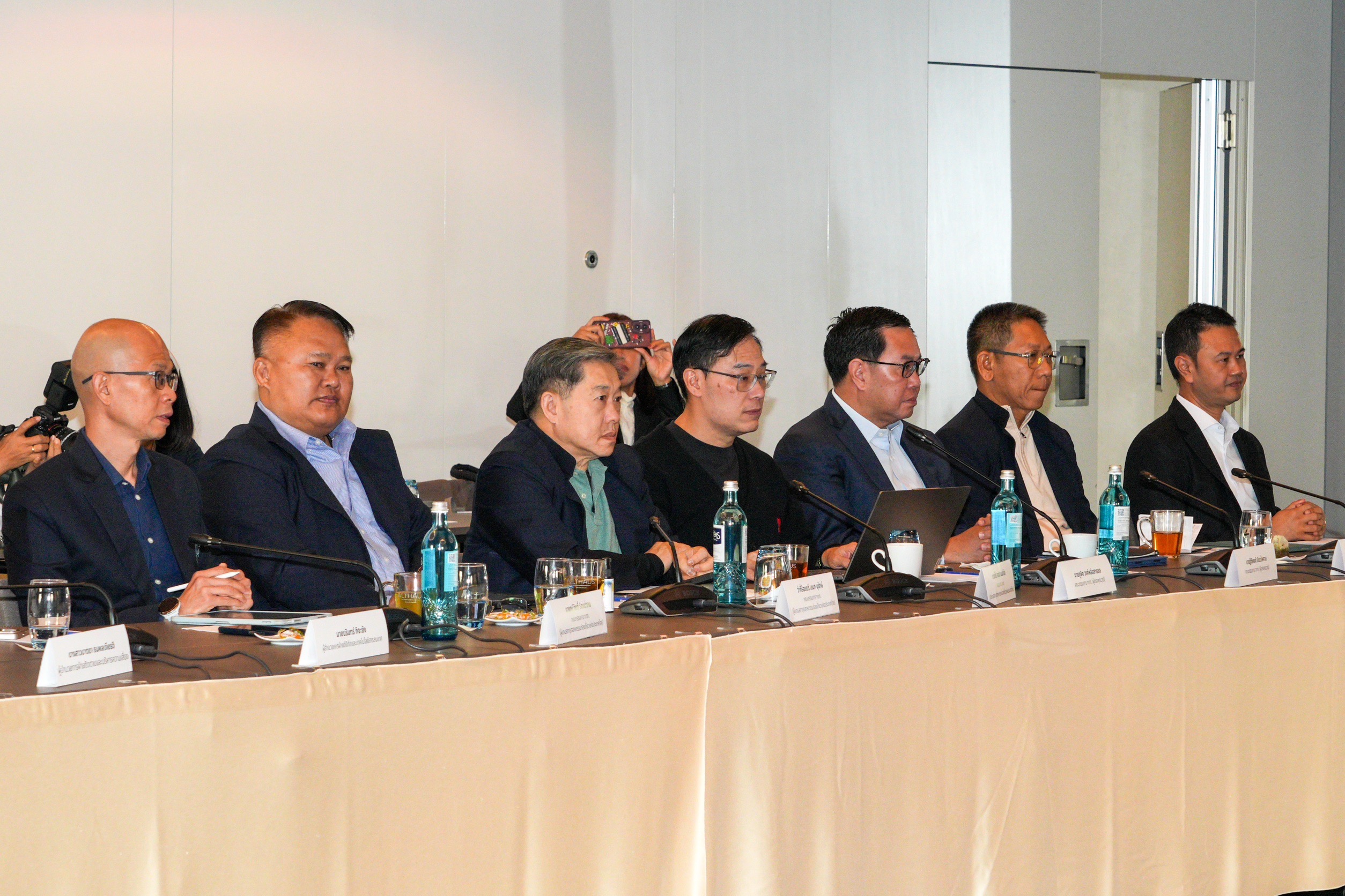 ททท. ประชุมผู้อำนวยการสำนักงานในภูมิภาคยุโรป รับนโยบายขับเคลื่อนการทำงานด้วย Data-Driven เน้นตลาดนักท่องเที่ยวกลุ่ม FirstVisit เพิ่มตลาดคุณภาพ การใช้จ่ายและวันพักเฉลี่ย