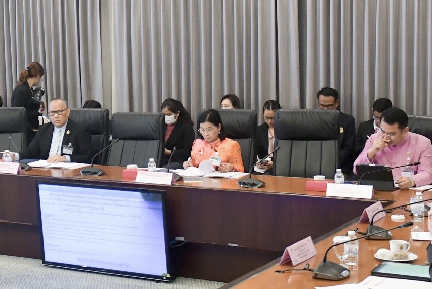 รองปลัดฯ ท่องเที่ยวและกีฬา เข้าร่วมประชุมบอร์ดเครื่องดื่มแอลกอฮอล์ฯ เห็นชอบผ่อนคลายกฎขายสุราในบางพื้นที่ หนุนการท่องเที่ยว