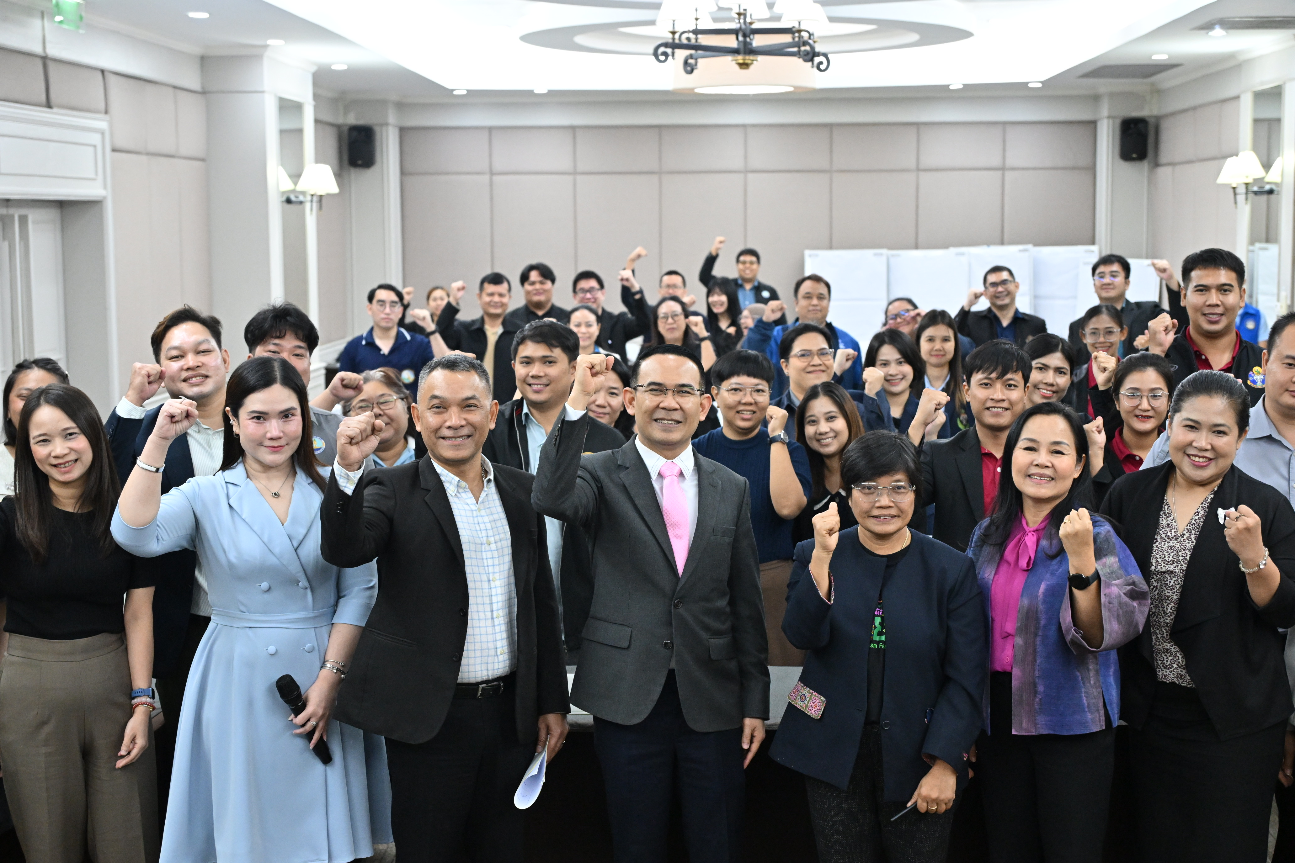ผู้ช่วยปลัดฯ เปิดการประชุมเชิงปฏิบัติการเพื่อจัดทำแผนพัฒนาบุคลากรกระทรวงการท่องเที่ยวและกีฬา ประจำปีงบประมาณ พ.ศ. 2569 - 2570