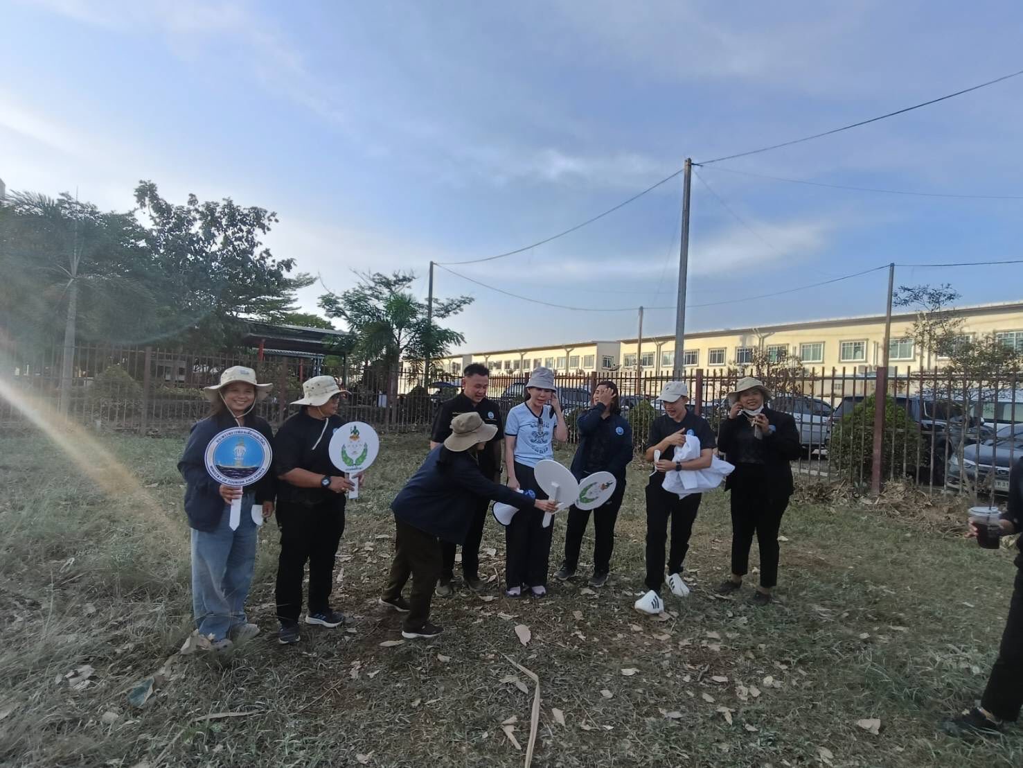 ปลัดกระทรวงการท่องเที่ยวและกีฬา ร่วมทัพ 4 กระทรวง ลงพื้นที่หาดใหญ่ หนุนภารกิจ Big Cleaning หลังน้ำท่วมคลี่คลาย พร้อมดูแลนักท่องเที่ยว–ประชาชนอย่างใกล้ชิด