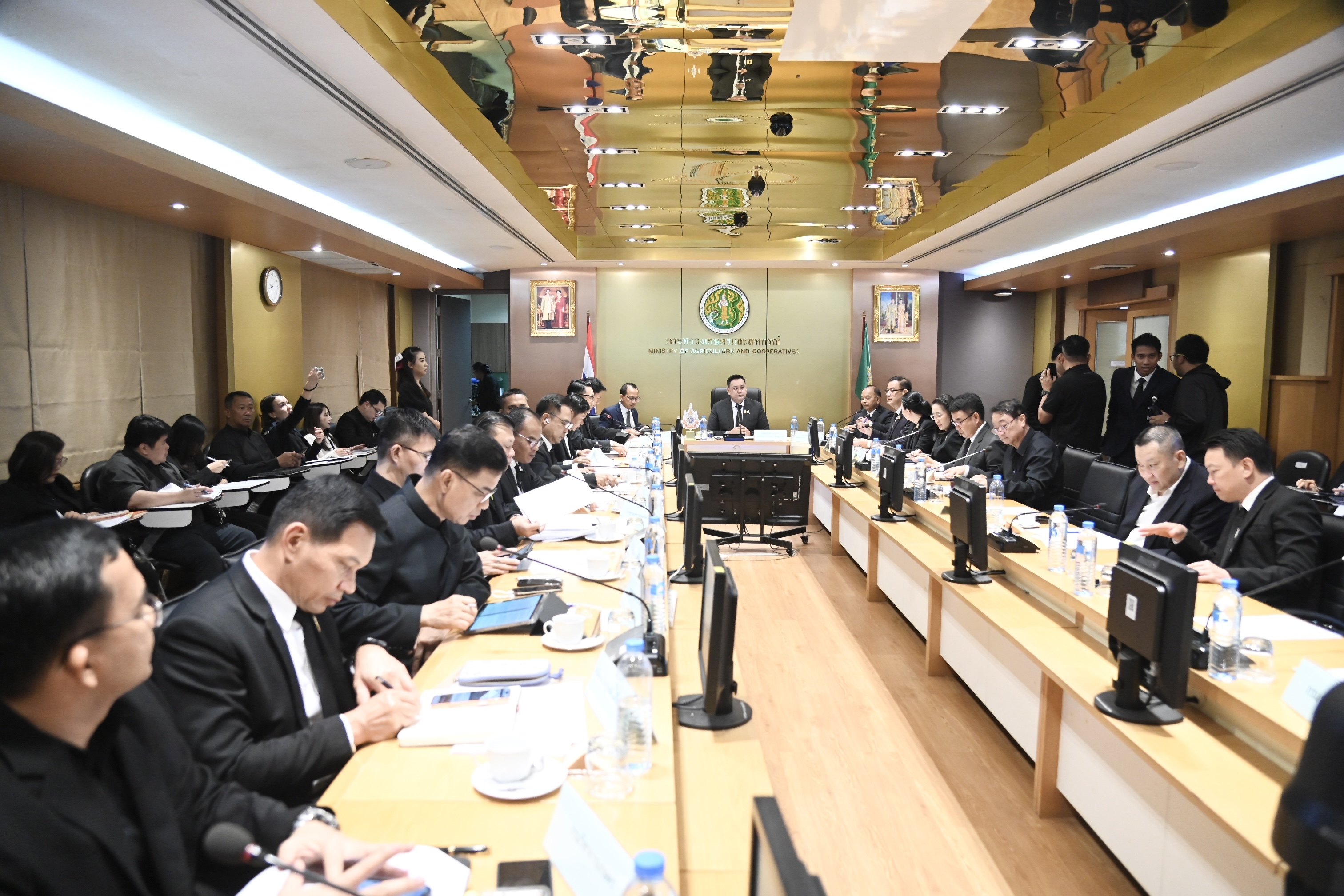 รองปลัดกระทรวงการท่องเที่ยวและกีฬา ร่วมประชุมขับเคลื่อนการพัฒนานราธิวาส มุ่งกระตุ้นท่องเที่ยวชายแดนใต้