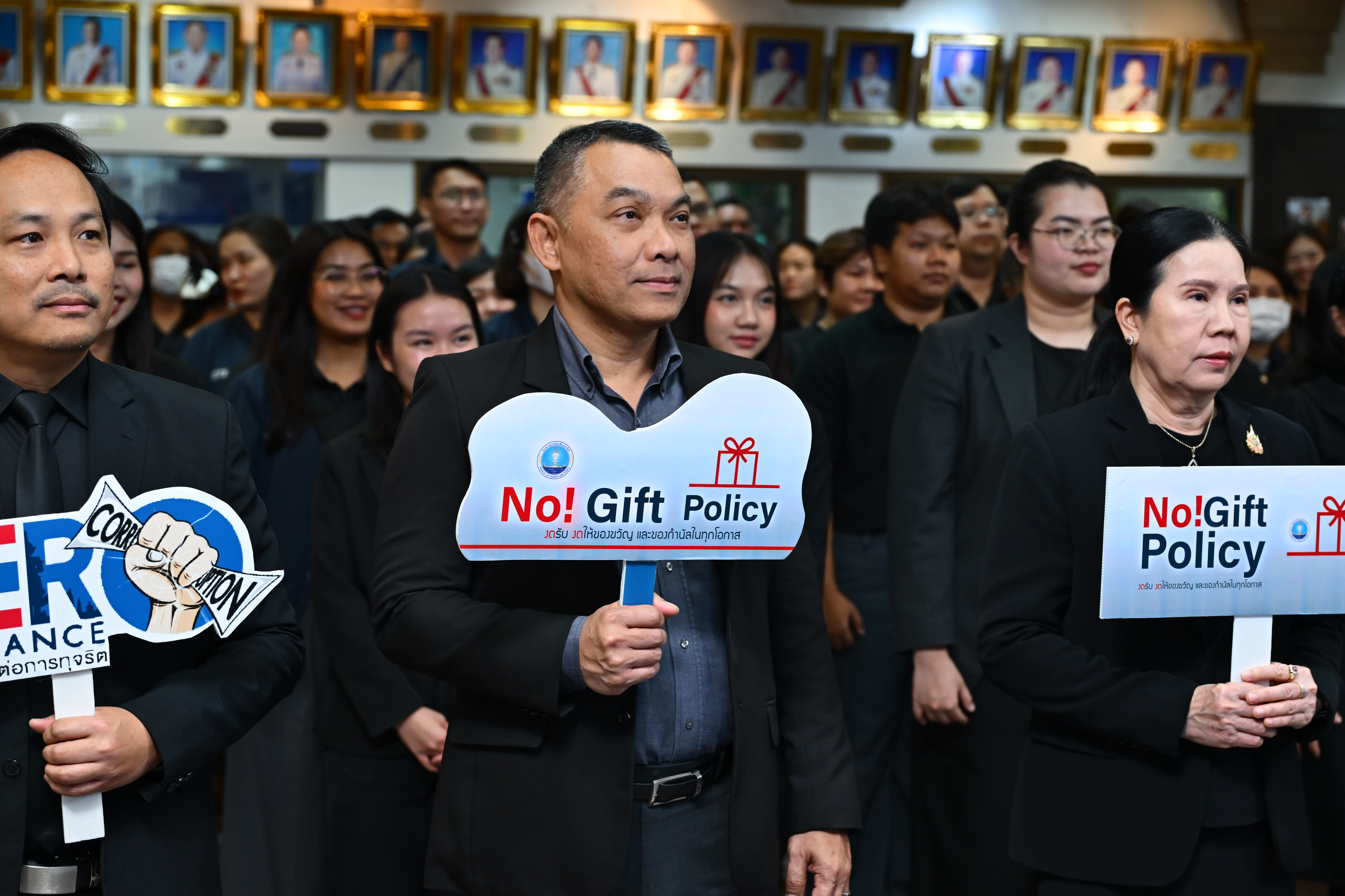 ปลัดฯ ท่องเที่ยวและกีฬา นำทัพผู้บริหาร ข้าราชการ และเจ้าหน้าที่ ประกาศเจตนารมณ์ต่อต้านการทุจริต ขับเคลื่อนนโยบาย 