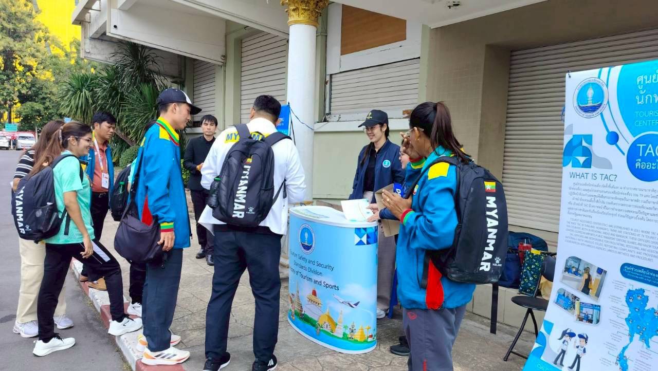 ผู้ช่วยปลัดฯ ท่องเที่ยวและกีฬา เยี่ยมชมบูธมาตรการความปลอดภัยซีเกมส์ ณ สนามศุภชลาศัย สร้างความเชื่อมั่นแก่ผู้เข้าร่วมการแข่งขัน