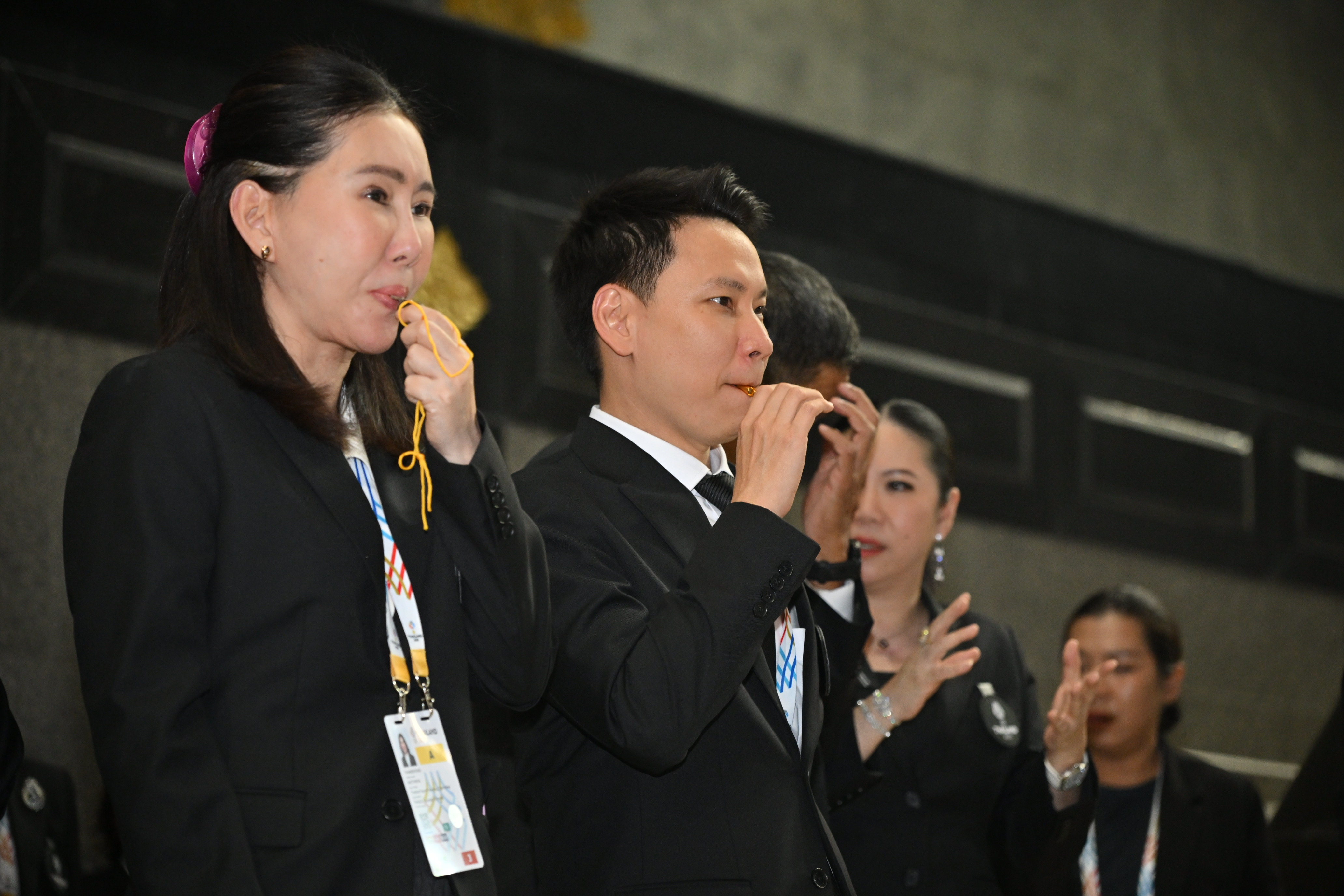 ไทยประกาศชัยชนะอย่างยิ่งใหญ่ ครองเจ้าเหรียญทองซีเกมส์ ครั้งที่ 33 พร้อมส่งมอบธงเจ้าภาพให้แก่มาเลเซีย