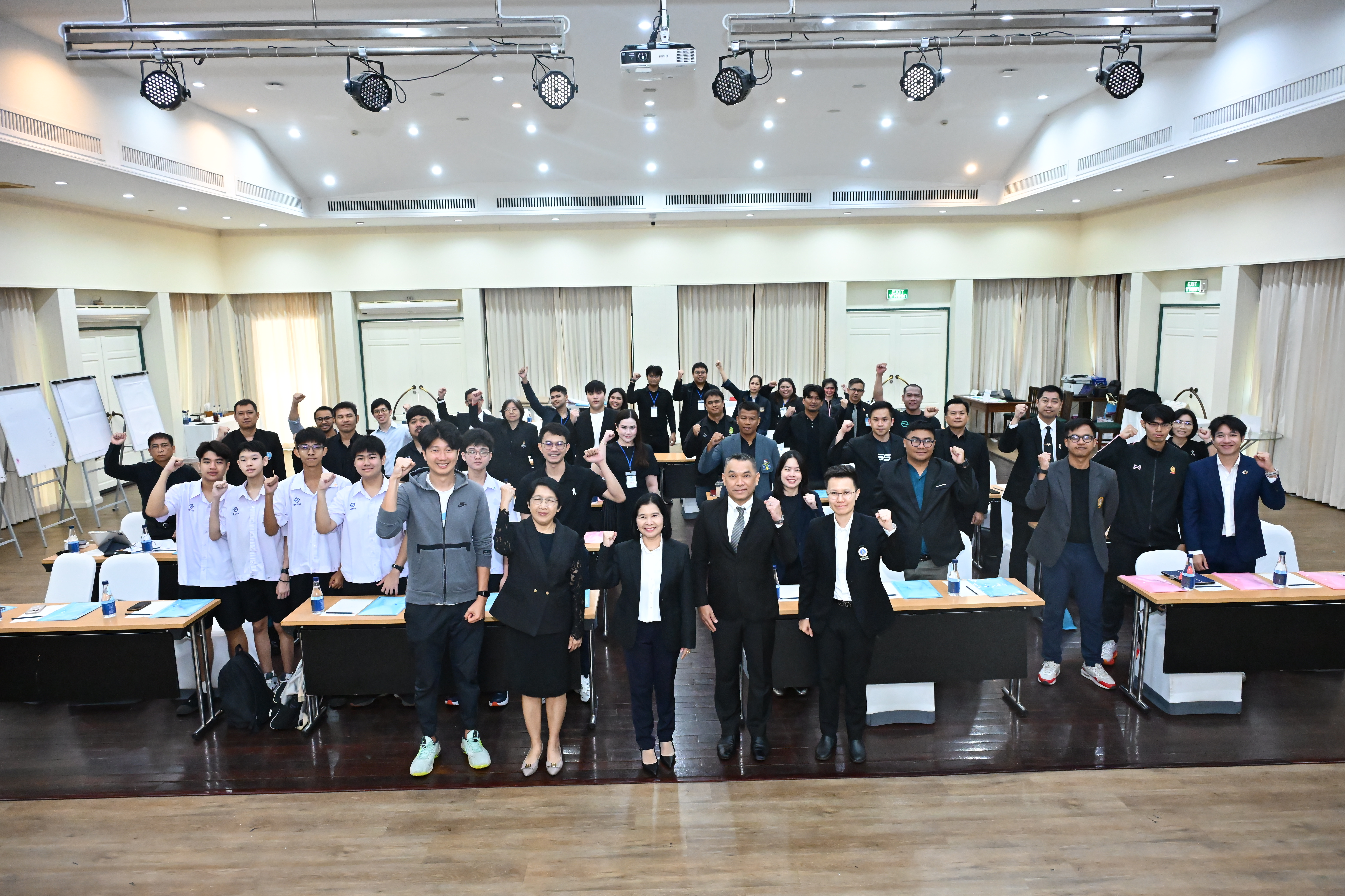 กระทรวงการท่องเที่ยวและกีฬา จัดสัมมนาออกแบบนวัตกรรมส่งเสริมการออกกำลังกายเด็กและเยาวชน ผ่านแพลตฟอร์ม CCC