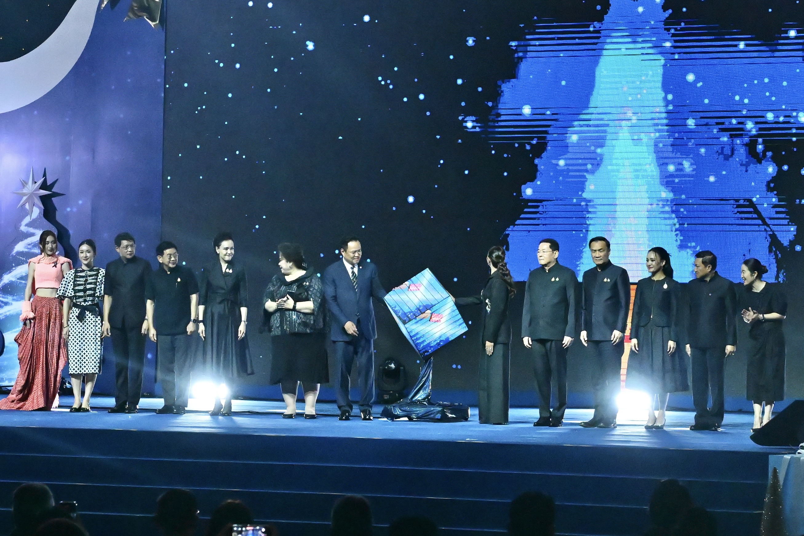 OTOP City 2025 ชวนอุดหนุนสินค้าไทย สร้างรายได้ชุมชน ย้ำ OTOP เปรียบดั่งแบรนด์สินค้าไทย สู่เวทีโลก