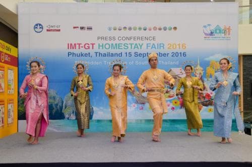 Press Conference on Tourism Promotion Program of International Homestay Fair 2016 under IMT-GT Framework