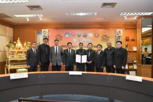 Press conference and signing in the cooperation for the Ride to khong