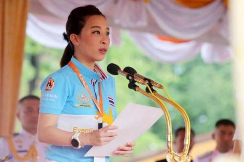 Her Royal Highness Princess Bajrakitiyabha presided over the opening ceremony of horse racing Princess