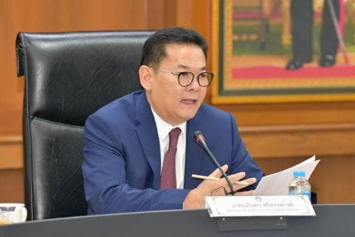 Mr. Napintorn Srisunpang, Vice Minister for Tourism and Sports, chaired the particular working group meeting to drive international tourism under the circumstances of the outbreak of Corona virus 2019 disease (COVID-19) 