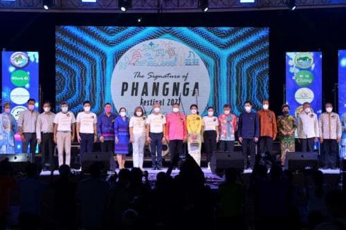 Minister Phiphat Presided over the Opening of the Tourism Season in Phang Nga Province